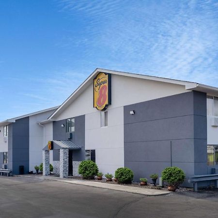 Super 8 By Wyndham Merrillville Bagian luar foto