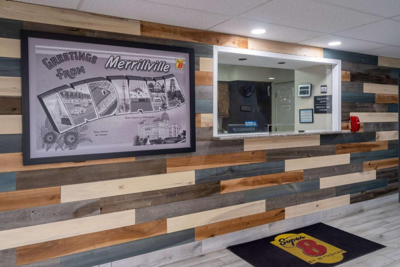 Super 8 By Wyndham Merrillville Bagian luar foto
