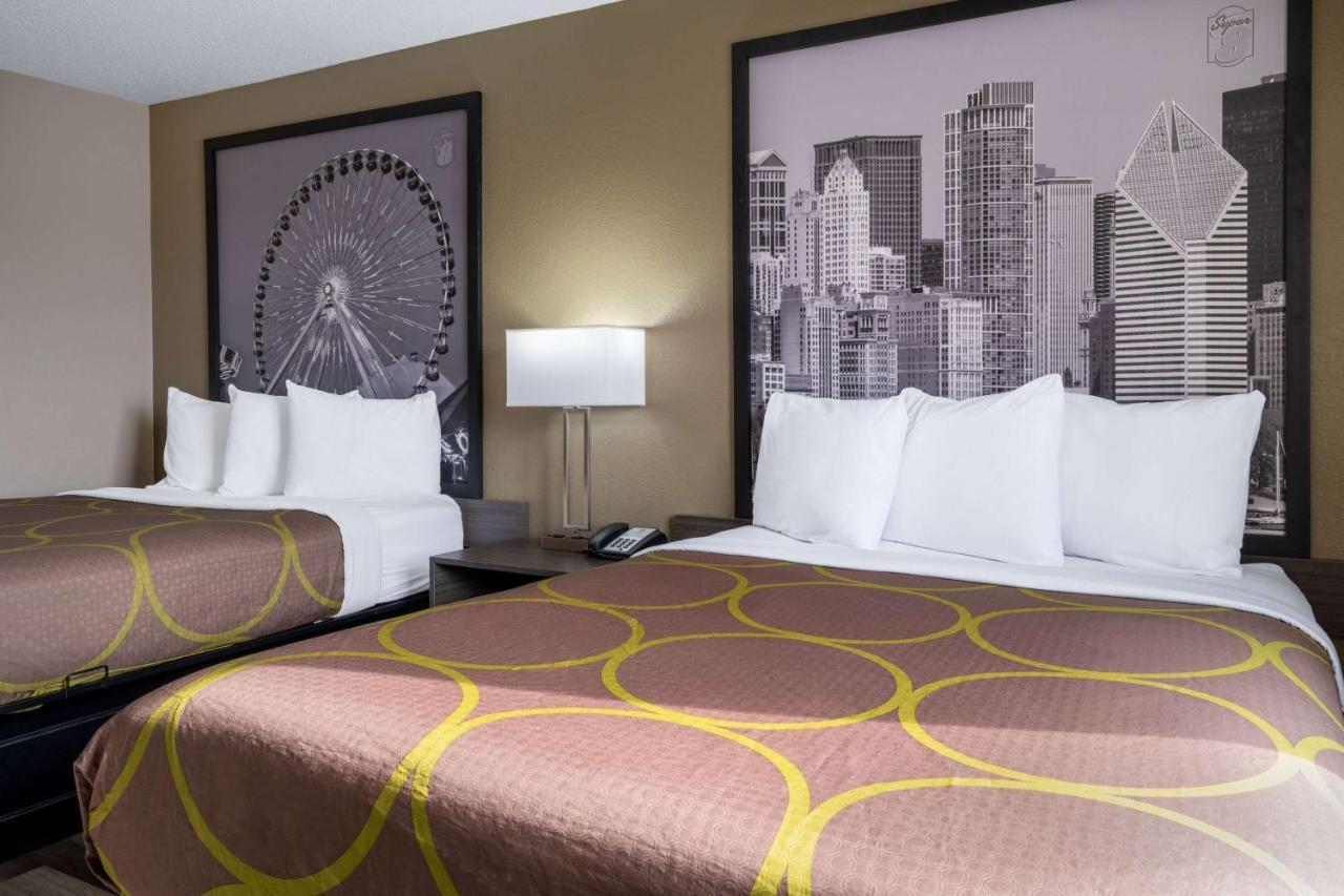 Super 8 By Wyndham Merrillville Bagian luar foto