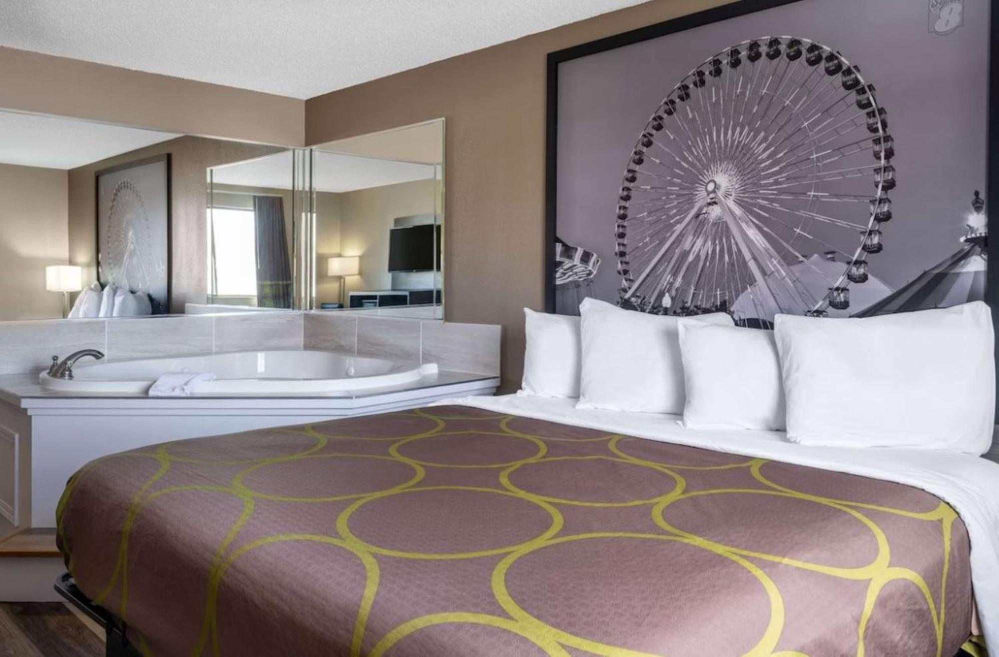 Super 8 By Wyndham Merrillville Bagian luar foto